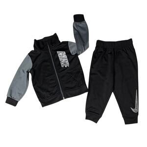 Nike Black Logo Black 2pc Track suit Outfit 18 months Toddler Boy Sportswear